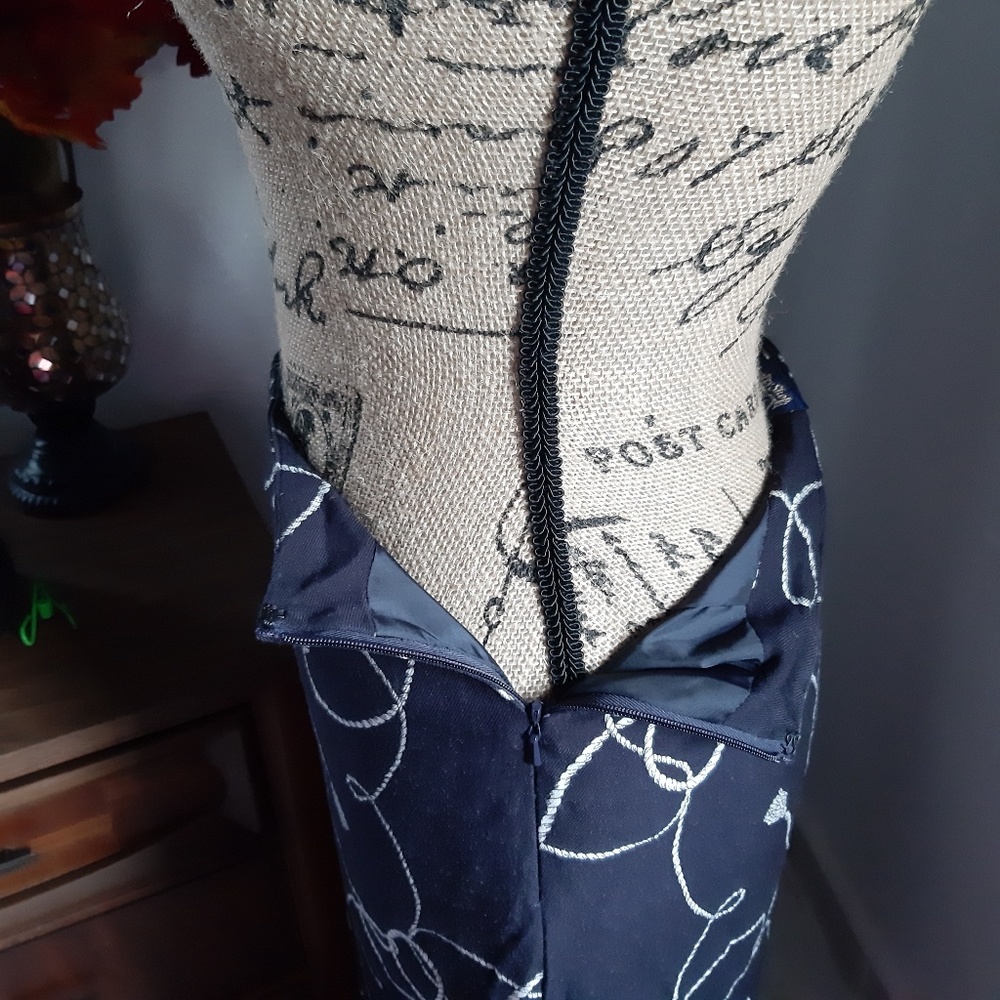Country Shop Maxi Skirt - Picture 4 of 8